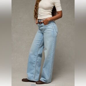 American Eagle Outfitters Light Blue Women's Straight Leg Jeans